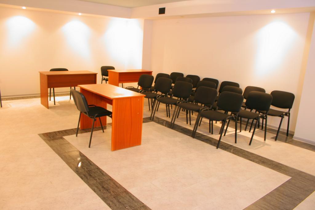 Motel Monza Yukarı Cuma Dış mekan fotoğraf